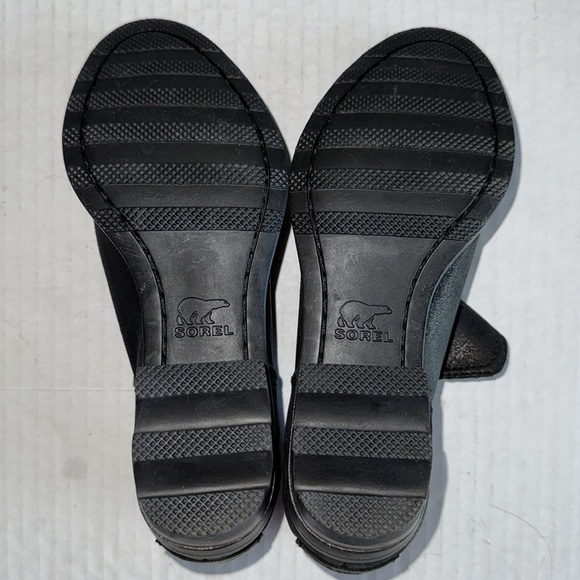 Sorel Lolla Black Leather Cut Out Ankle Booties - Picture 13 of 13